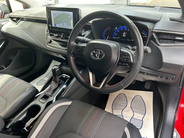 2022 Toyota Corolla 2.0 VVT-i Hybrid GR Sport 5dr CVT
