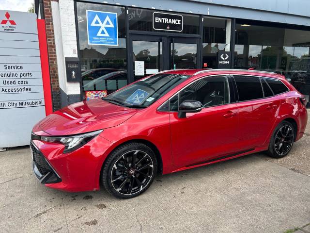 2022 Toyota Corolla 2.0 VVT-i Hybrid GR Sport 5dr CVT